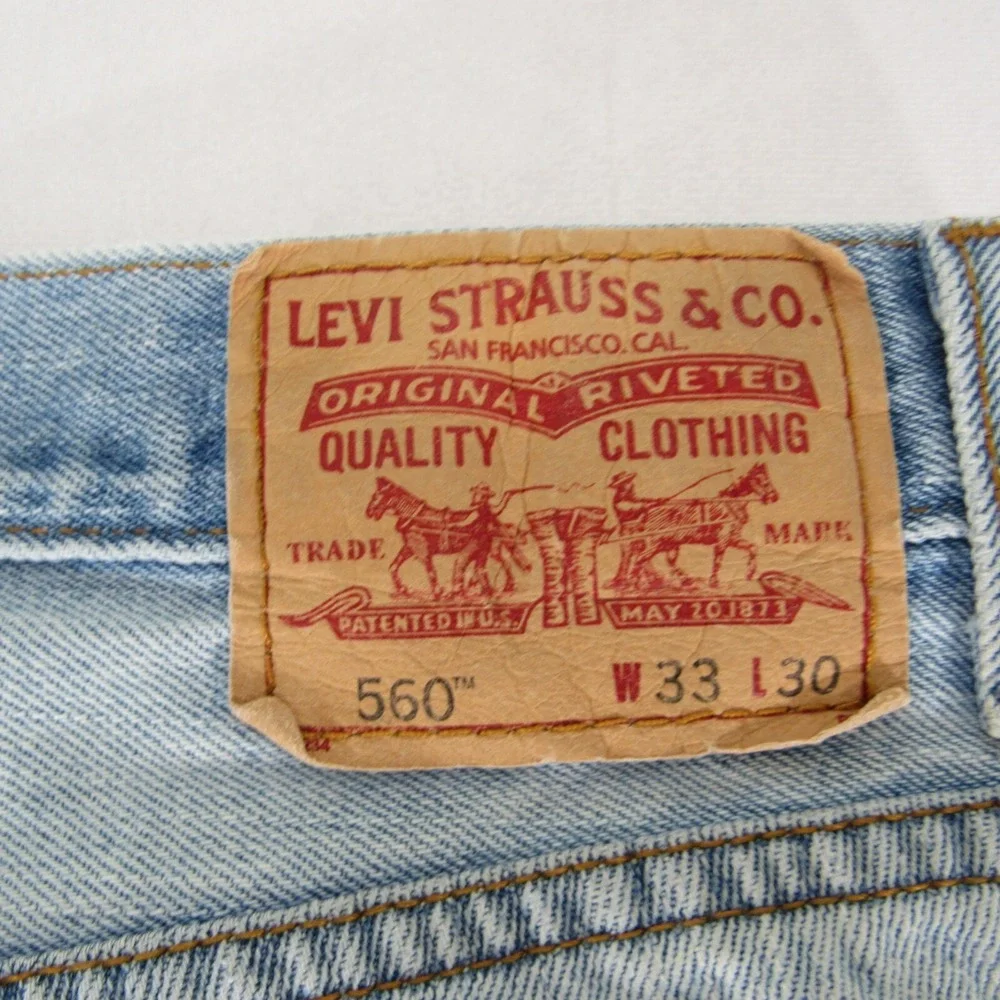 Levis 560 Jeans Mens‎ Size 33x30 (Actual 32x27) Loose Fit Tapered Leg Blue Denim